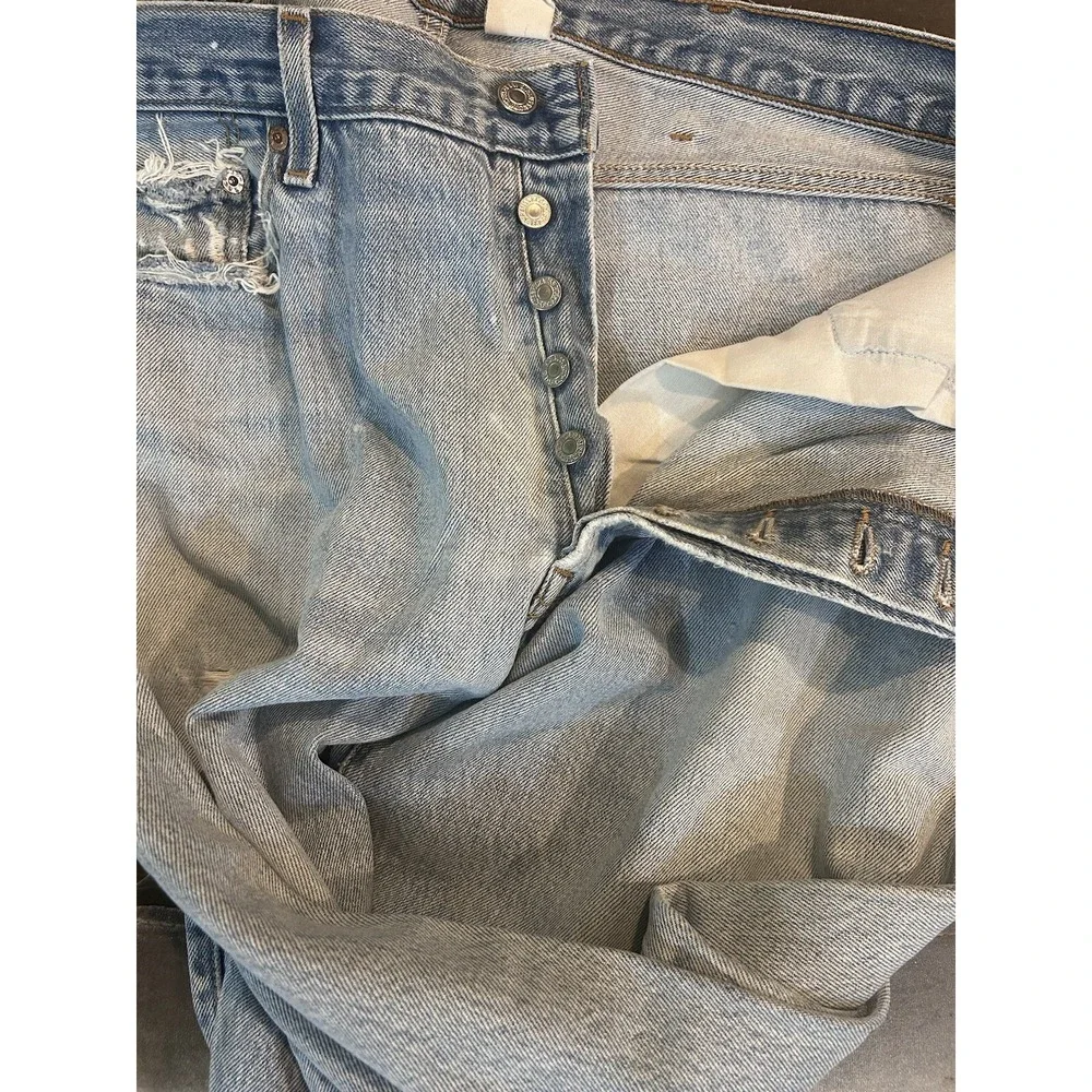 Vintage Levi's 501 Jeans Mens 38x33 Original Fit Button Fly Blue Denim 90s